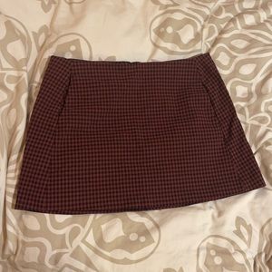 UO 90’s style plaid skirt STRETCHY size 8-12